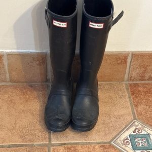 Tall black hunter rainboots